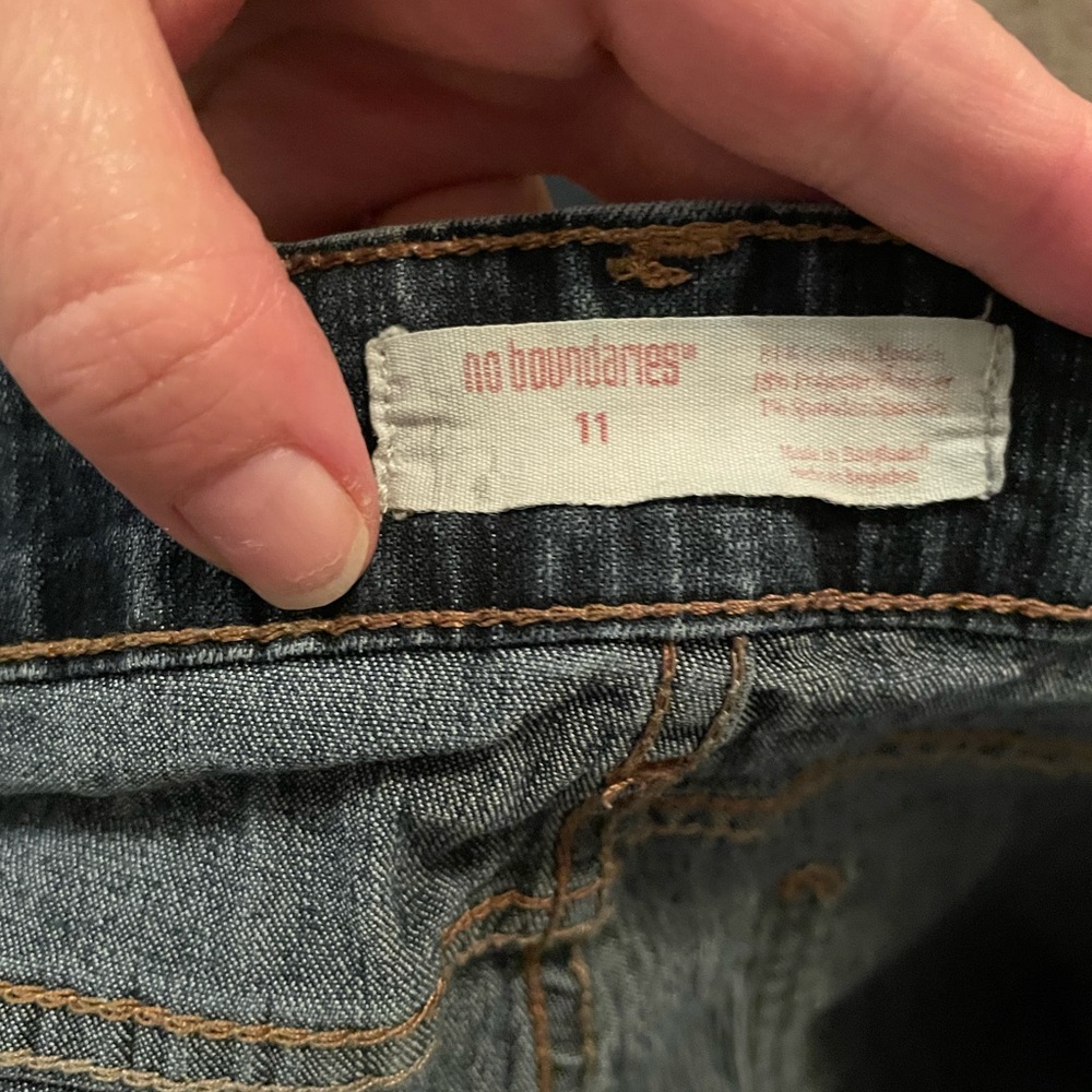 Jeans - Picture 3 of 3